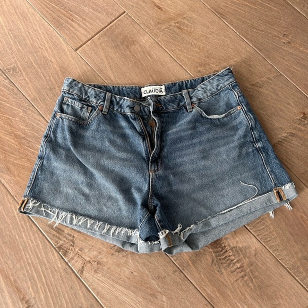 Dynamite Claudia Mom Shorts size 14